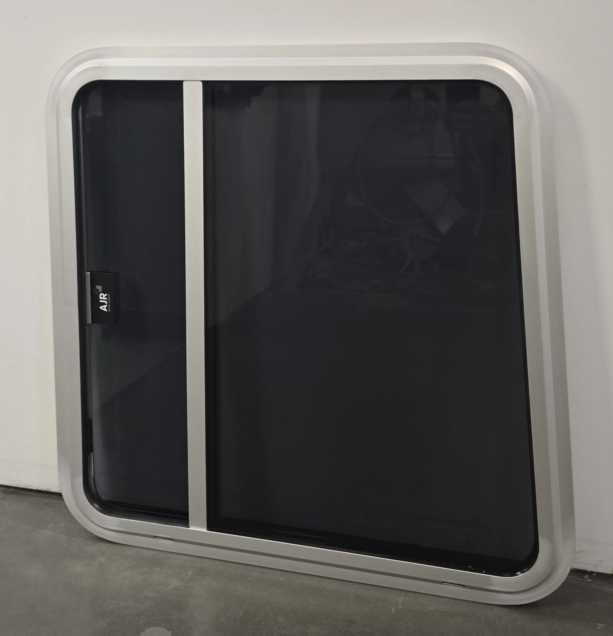 E – A10 Sliding Window without screen